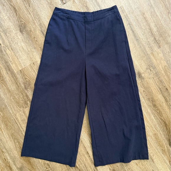 Good Luck Gem • High Waisted Pull On Culotte Pants - Picture 2 of 14